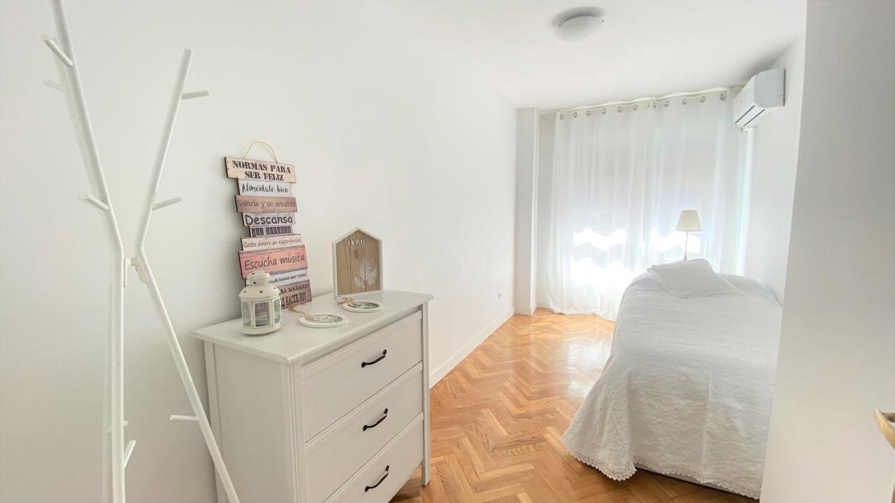 Apartamento Las Rozas Centro Con Parking Incluido Екстер'єр фото